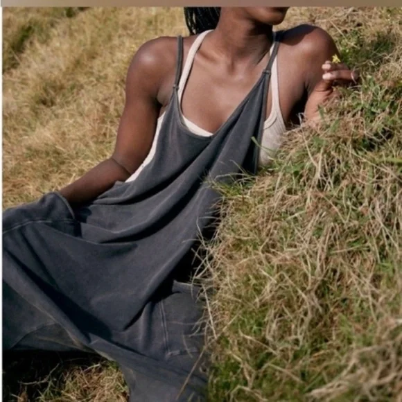 NWOT FREE PEOPLE MOVEMENT HOT SHOT ONESIE - Picture 4 of 6